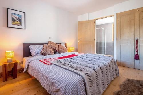 Llit o llits en una habitació de IRIS A3 Chalet Delys