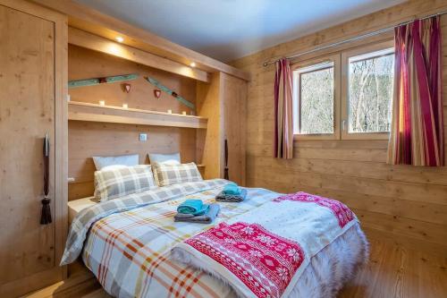 Llit o llits en una habitació de IRIS A3 Chalet Delys