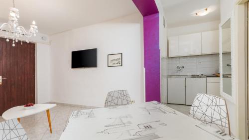 Apartman Seaside 065 by Villas Guide