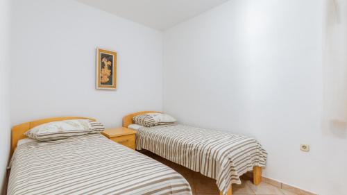 Apartman Seaside 064 by Villas Guide