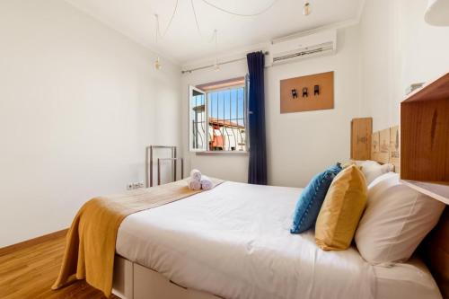2 Bdr Guadiana House Garden Metro Station 2min