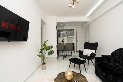 Courtiq by InFox Suites Private Parking