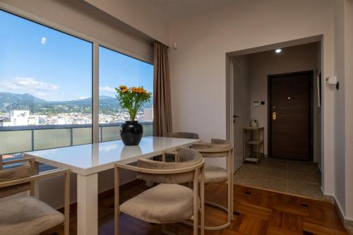 Central Luxury Penthouse