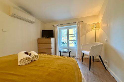 Central studio with real bed near the Palais