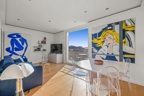 REF 1926 - Cannes Center - Sea view apartment for rent