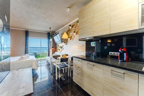Oceanfront Studio with Private Balcony in Playa Paraíso