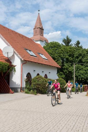 Hét Csillag Üdülő és Konferencia Központ