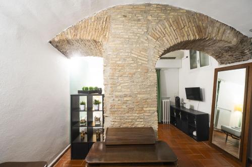 Grotto Apartment by Campo de Fiori