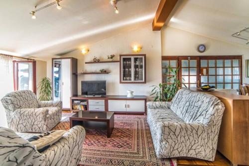 Irena's place A1