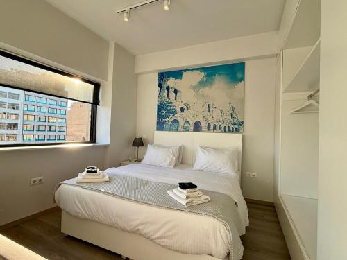 Modern Monastiraki Apartment with Parthenon view