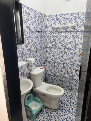 Bilik mandi di Alexa homes