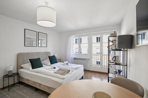 Chic central studio - modern - Crown 27
