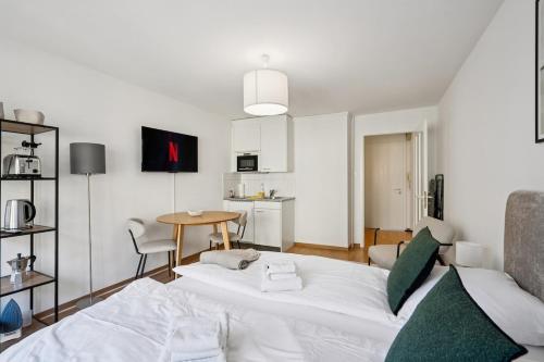 Chic central studio - modern - Crown 27