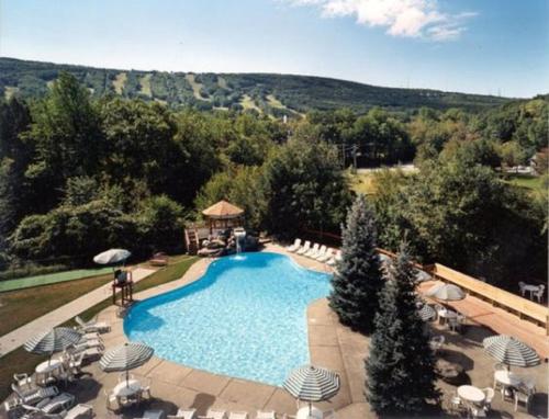 Bazén v ubytování Chateau Resort & Conference Center nebo v jeho okolí