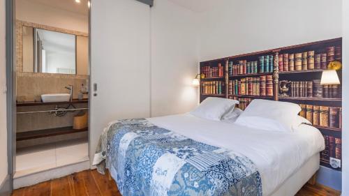 Classic & Super Central Apartment by LovelyStay