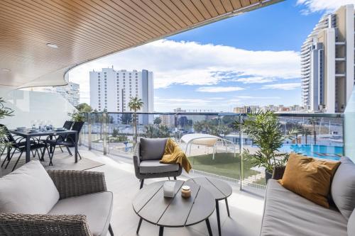 Sunset Waves by Holuxe - 190