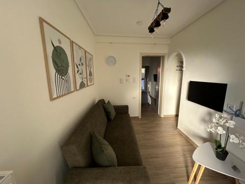 Kaya Home - Cozy Stay with Panoramic Meteora View