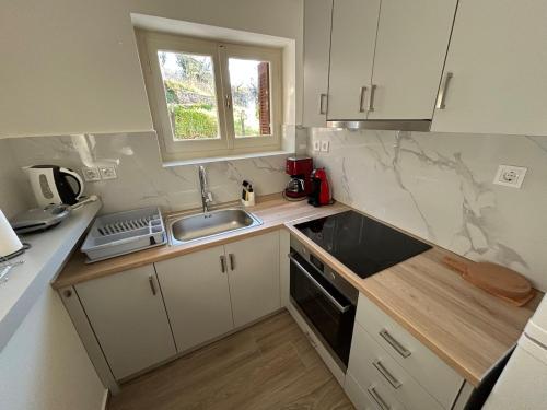 Kaya Home - Cozy Stay with Panoramic Meteora View