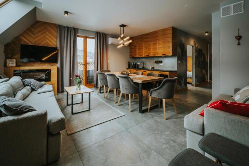 VisitZakopane Karpaty DeLuxe Apartment