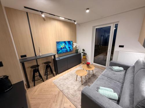 Apartmány Adelia - Apartmánový dom Pinea - Mina