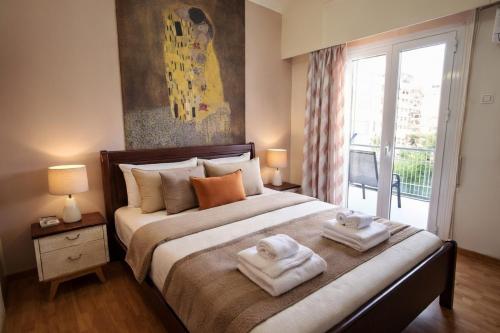 Nea Smyrni Grand Supreme