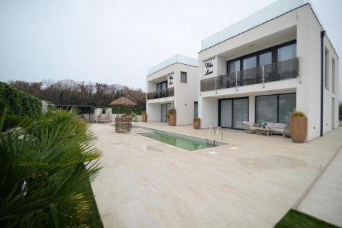 Villa Mare & Mimi Luxury Collection