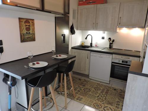 Cap d'Agde appart. 4/6 pers. avec jardin, piscine.