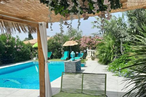 Grande Villa avec Piscine privée 6 pers, proche de Cassis et Marseille