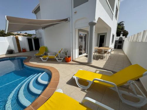 Casa Bella - a charming holiday house in Luz