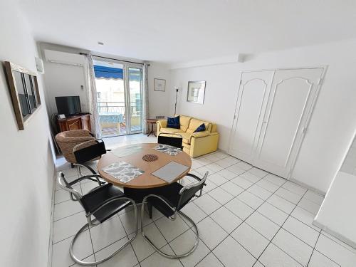 2 bedroom Pradignac 305