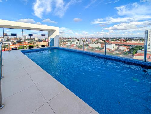 Piscina a AB 402 2d o a prop