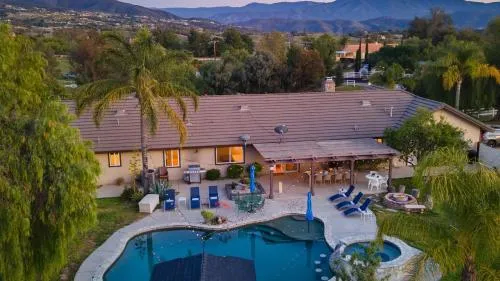 Wine Country Horse Ranch by AvantStay in Hemet