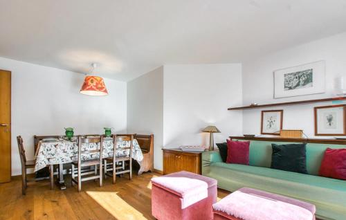 Cozy Apartment In Breuil-Cervinia With Wifi photo 3