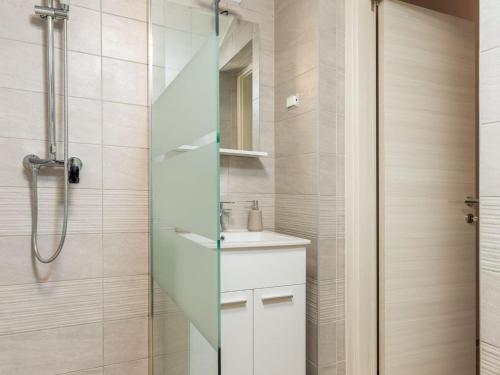Apartment in Valbandon near Beach & Fa ana