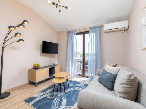 Apartment in Valbandon near Beach & Fa ana