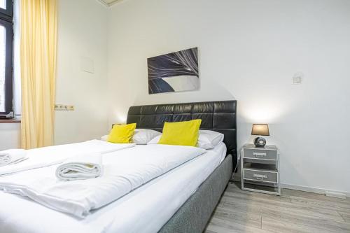 Bright 1BR Apt, Prime Vienna Location & WIFI