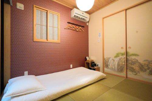 Shirakabanoyado HOUKA 白樺の宿 芳華, family stay with 2 bathroom, Near Namba, Tsutenkaku, Shinsekai