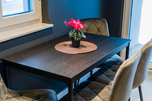 Zagreb 204 - 1 Bedroom - Parking - New - Apartment - Flexible Keybox Entry - Modern - Monthly Rent - WiFi