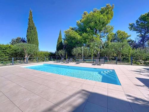 Comfort and relaxation and swimming pool