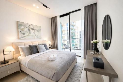 Refined Luxury 1BR Binghatti Azure