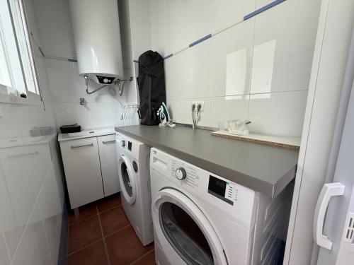Estepona Old Town! 3bed house 5min Walk to Beach