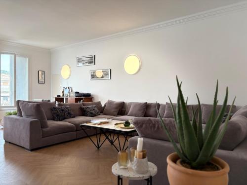Sète centre sur les quais - appartement standing, spacieux, climatisé