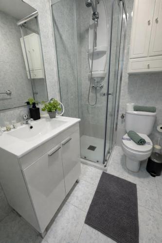 Brisa del Mar Suite ,Sea View Apartment near Beach By Budha Apartments