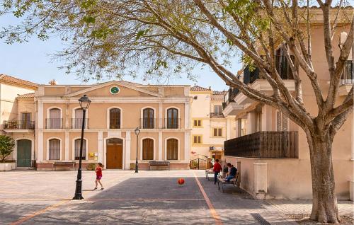1 Bedroom Awesome Apartment In Denia