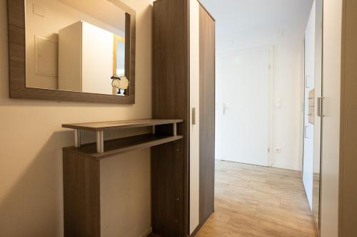 Studio with Queen-Size Bed K4