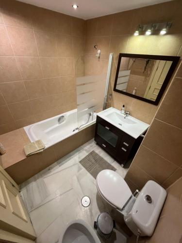 HomelyStay-Benalmadena, Puerto Marina