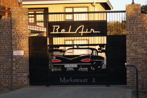 Фотография из галереи Bel Air Guest House в городе Пит-Ретиф