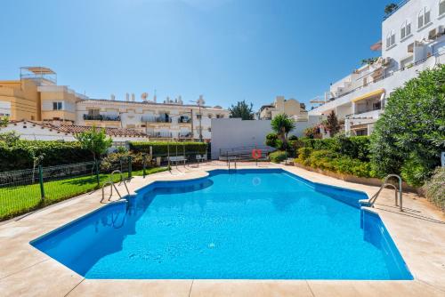 Silvia - Rooftop terrace, sea view, beach apartment, perfect location