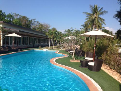 Gallery image of Check In and Chill Out in Ban Laem Sok