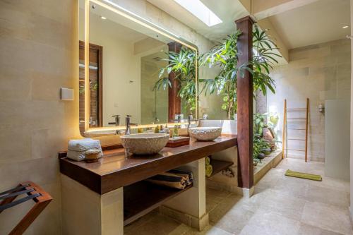 O baie la Karmagali Suites Adults only & Private Pool Family Villas